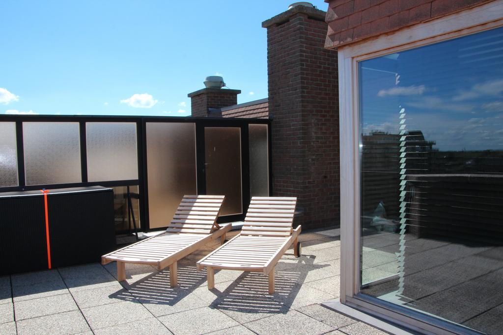 Duplex Penthouse Plaza Apartment De Panne Ruang foto